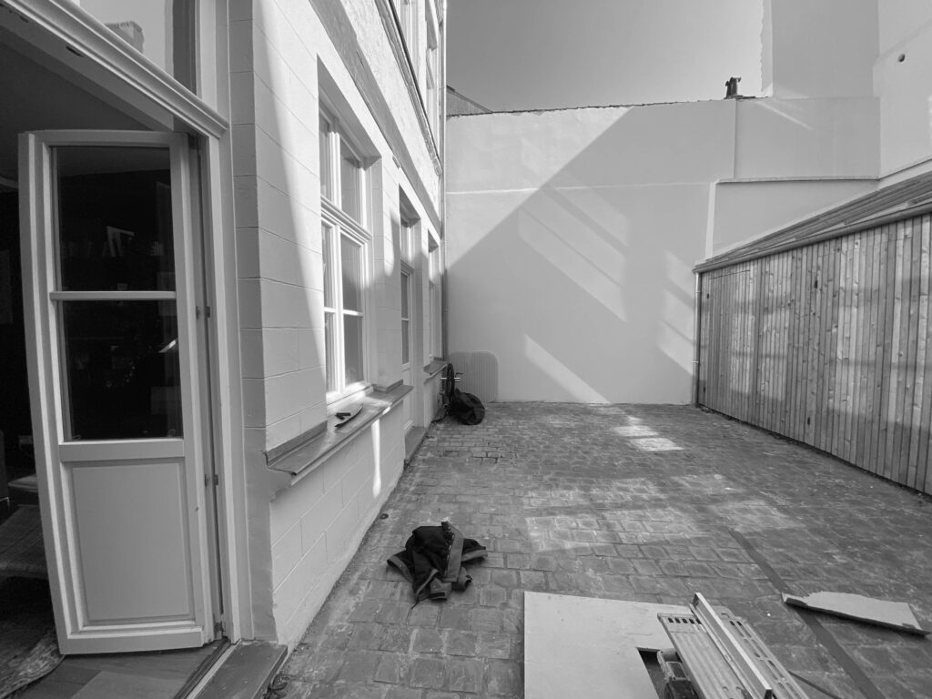 patio pavé en travaux d'aménagement